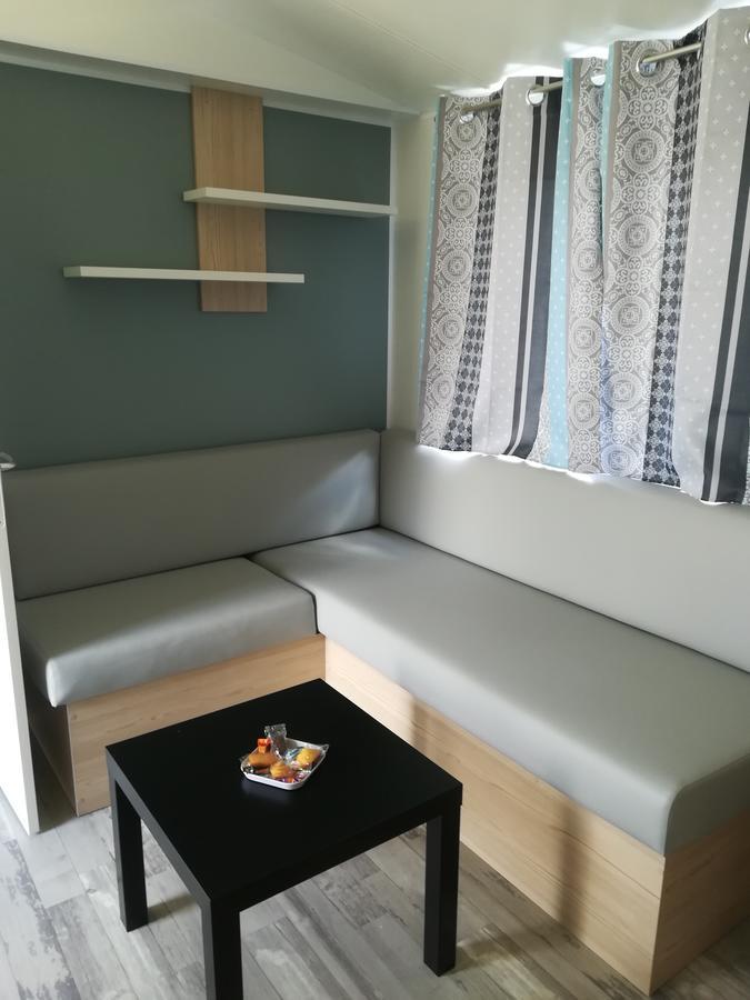 Camping Loisirs Des Groux Mousseaux-sur-Seine Dış mekan fotoğraf