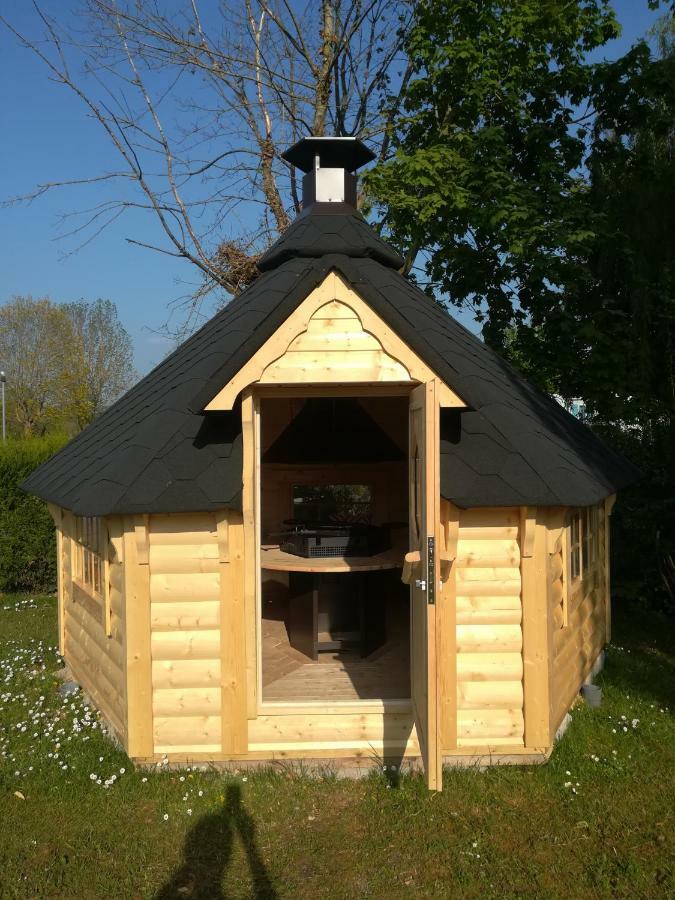 Camping Loisirs Des Groux Mousseaux-sur-Seine Dış mekan fotoğraf